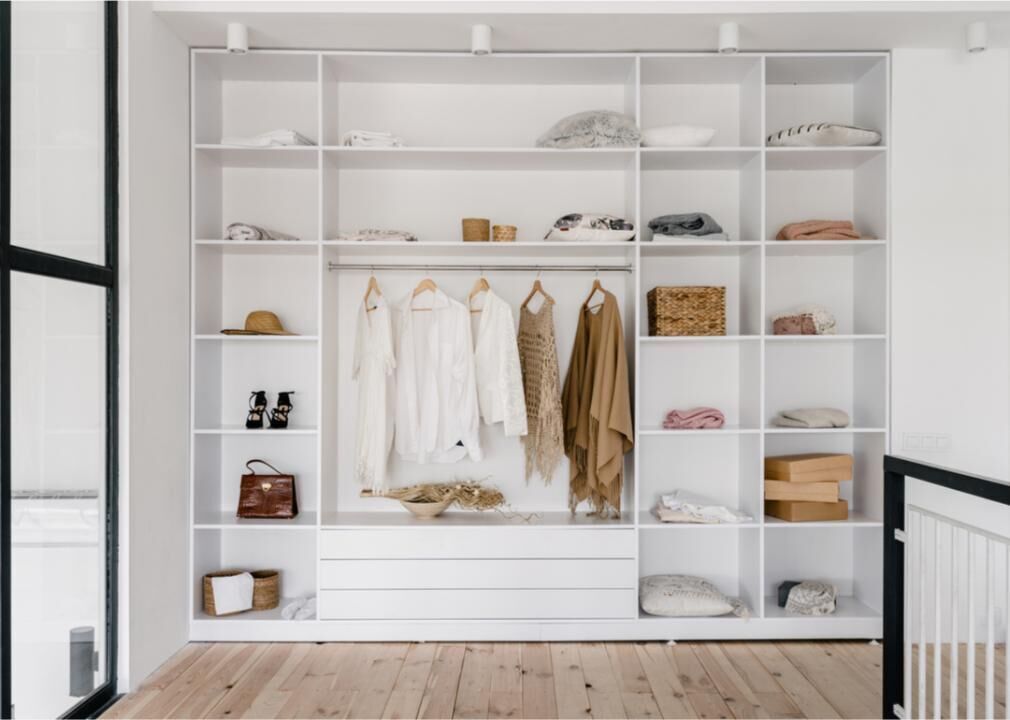#4. Large walk-in closets